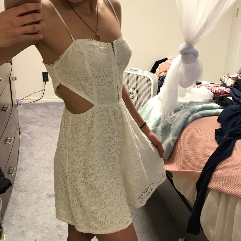 Kendall & Kylie white dress